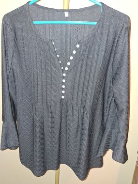 Women’s Black Knit Button-Accent V-Neck Top